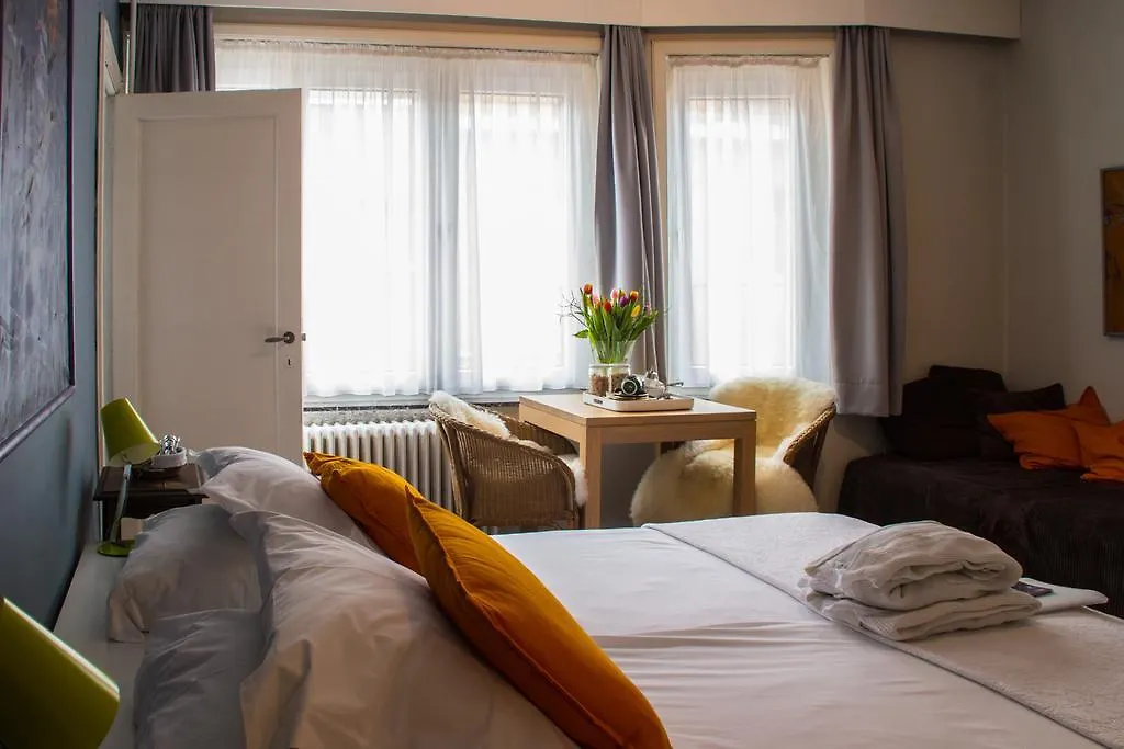 B&B Leonardo Bruges Belgium